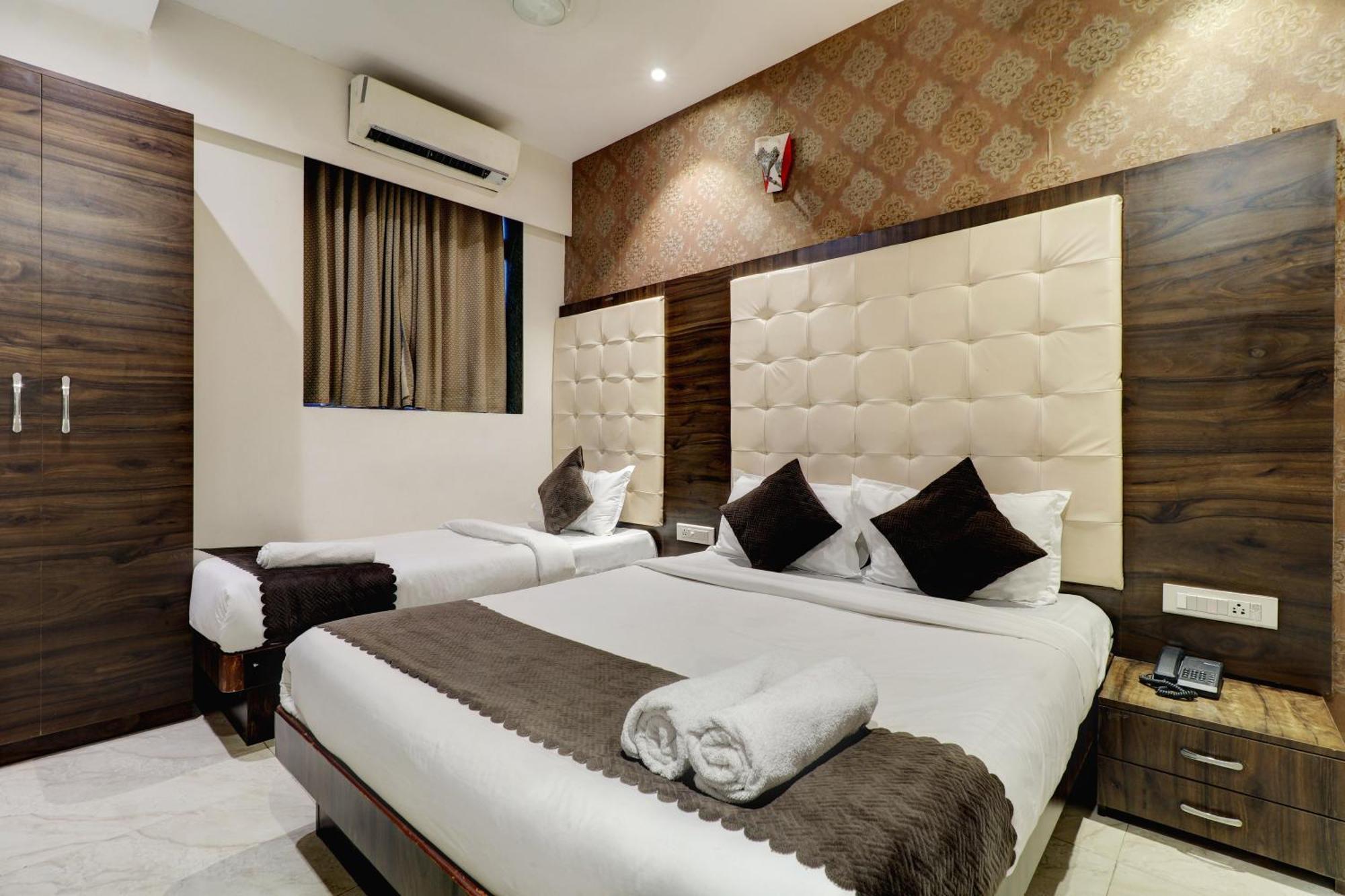 מומביי Hotel A. K. International - Fort מראה חיצוני תמונה