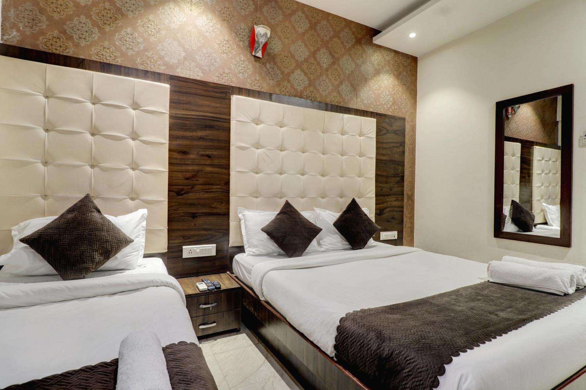 מומביי Hotel A. K. International - Fort מראה חיצוני תמונה