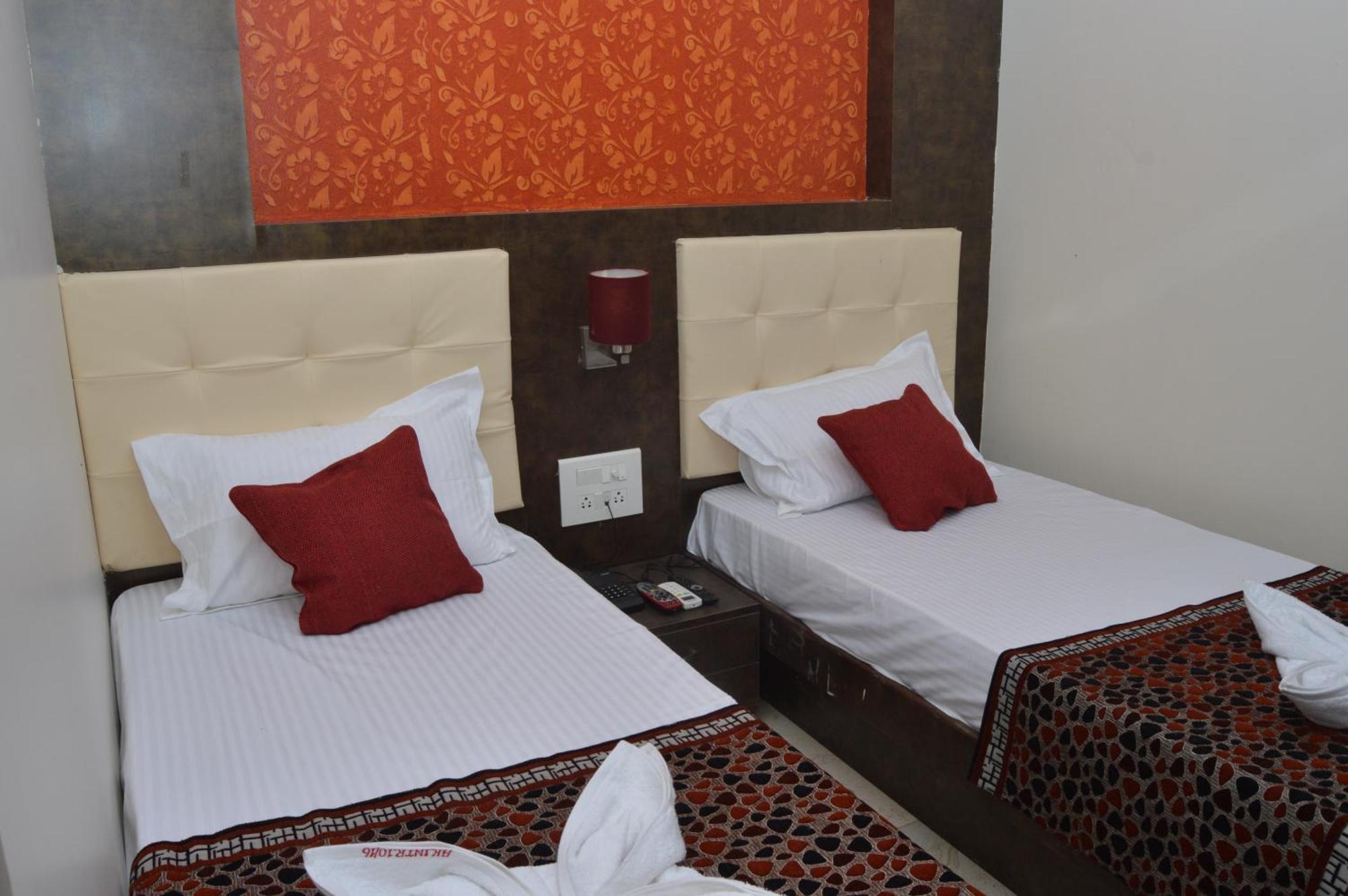 מומביי Hotel A. K. International - Fort מראה חיצוני תמונה